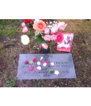SHIRLEY  CALHOUN's Memorial