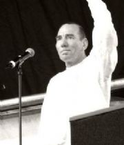 Peter Postlethwaite OBE Peter Postlethwaite OBE